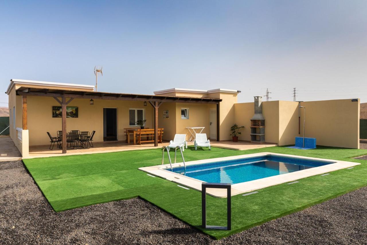 Villa Ralue Туйнехе Экстерьер фото
